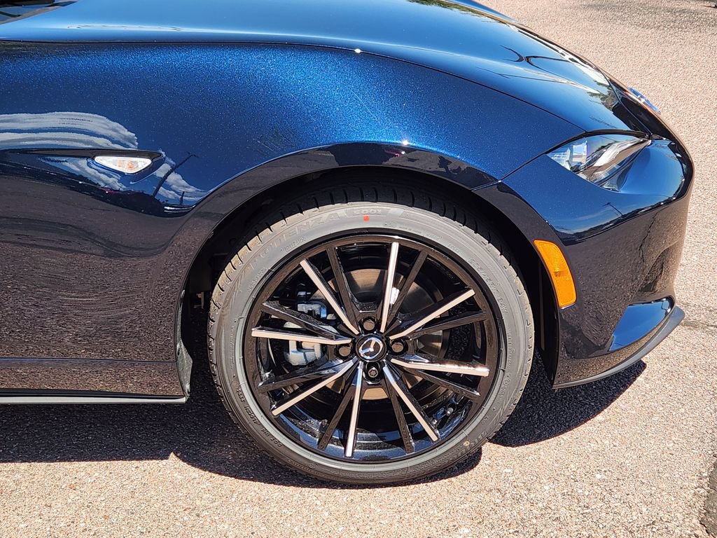 New 2026 MAZDA MX-5 Miata RF Grand Touring w/ Weather Package RWD image 29