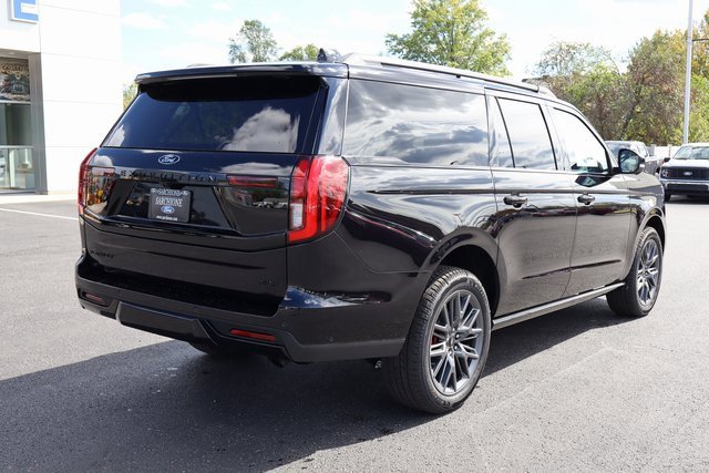 New 2025 Ford Expedition Max Platinum w/ Stealth Performance Package image 3