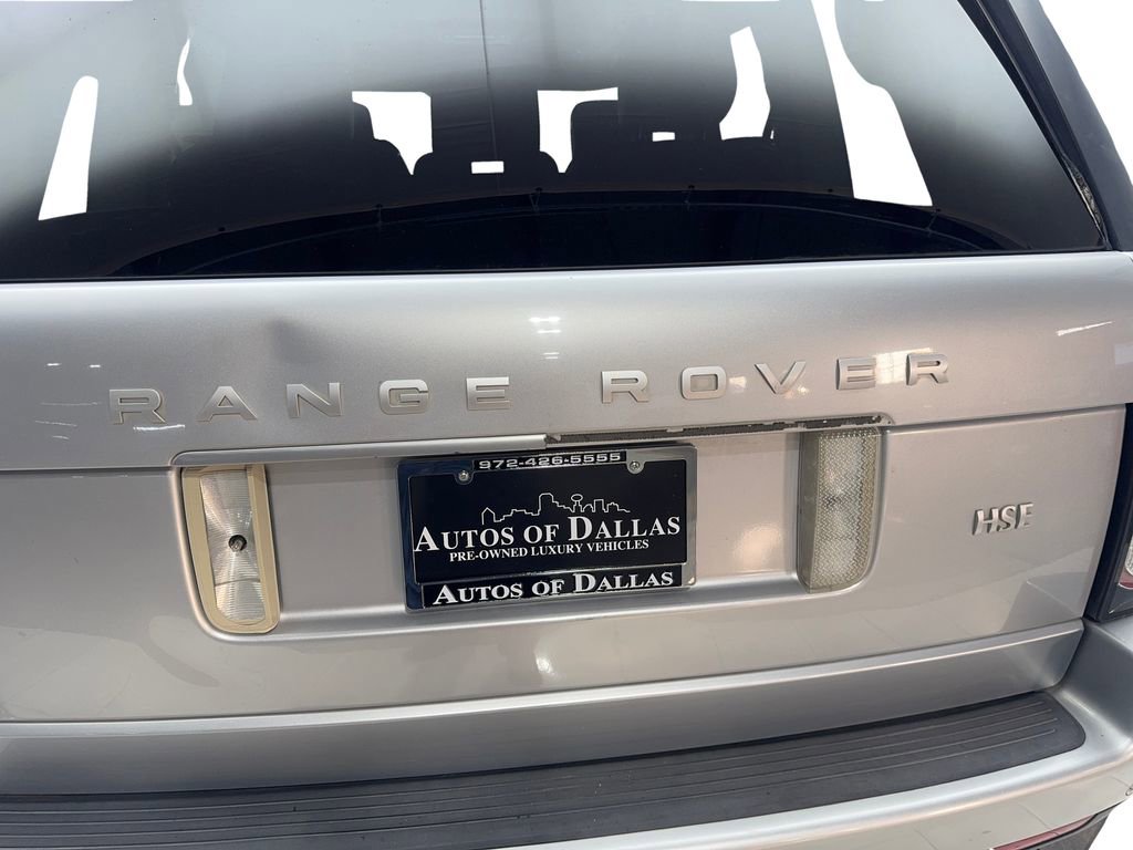 Used 2012 Land Rover Range Rover HSE image 21