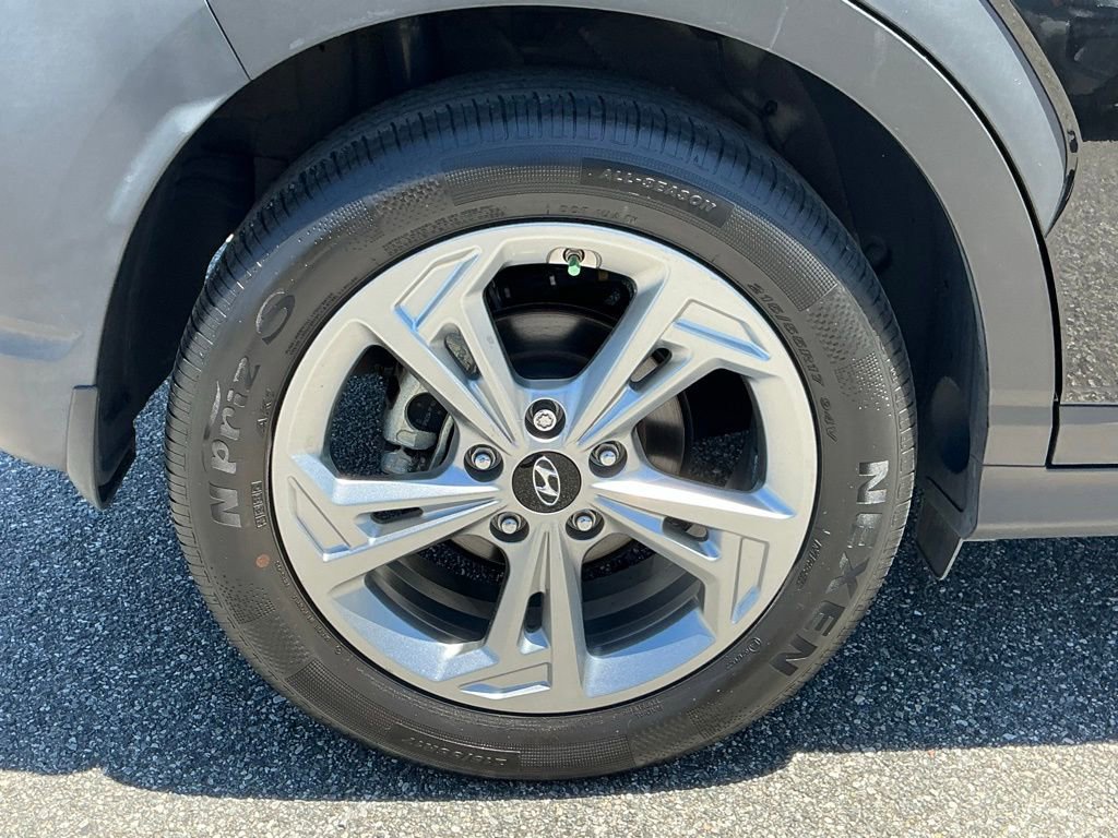 Used 2022 Hyundai Kona SEL w/ Cargo Package image 10