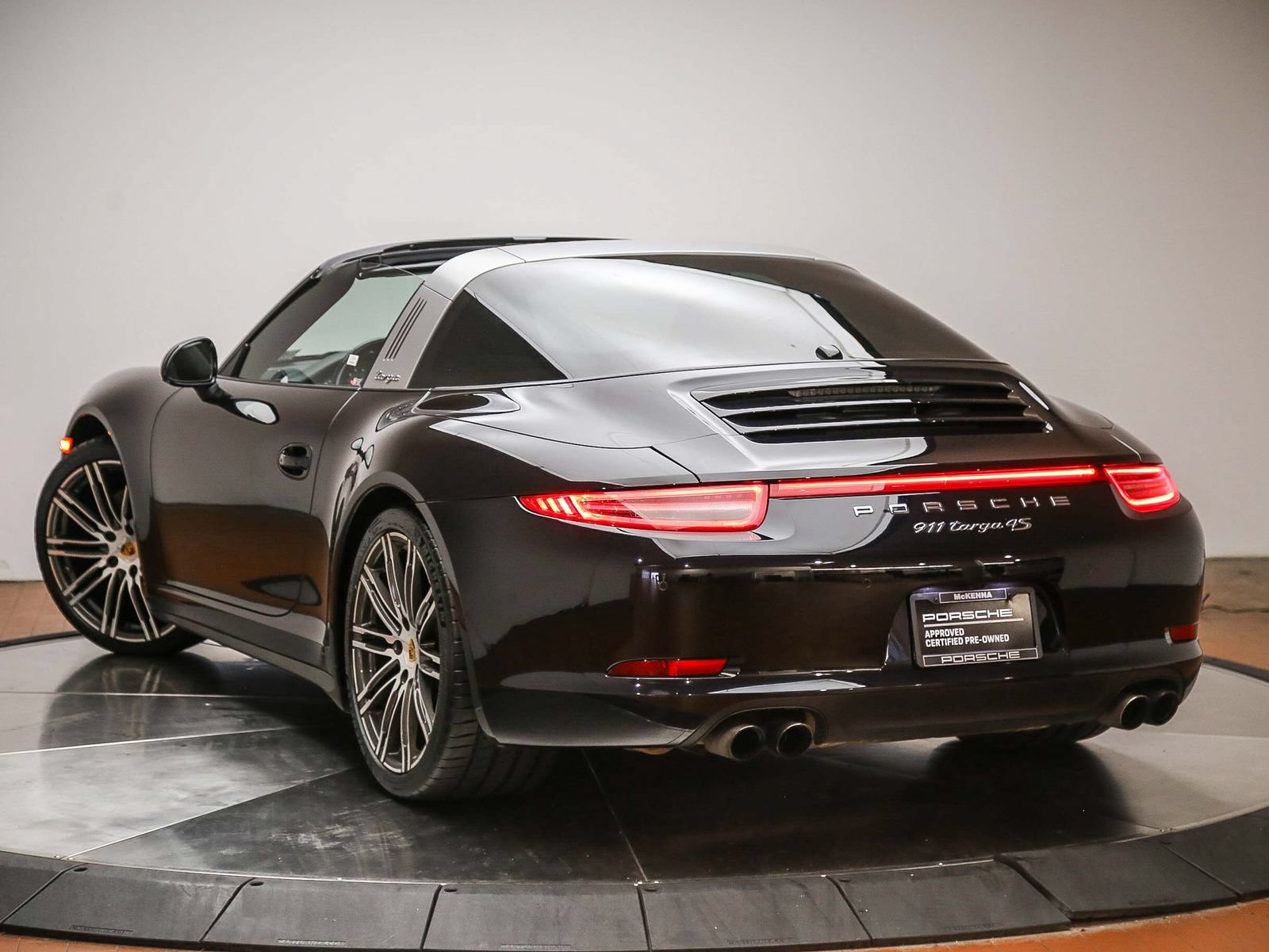Used 2016 Porsche 911 Targa 4S AWD/4WD image 6