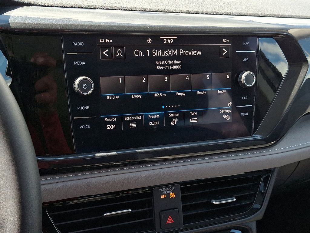 Used 2022 Volkswagen Taos SEL image 27