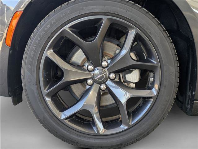 Used 2023 Chrysler 300 Touring w/ Sport Appearance Package image 22