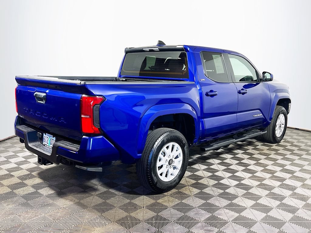 Certified 2025 Toyota Tacoma SR5 AWD/4WD image 7