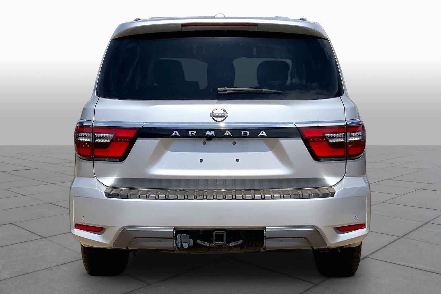 Used 2022 Nissan Armada SV RWD image 4