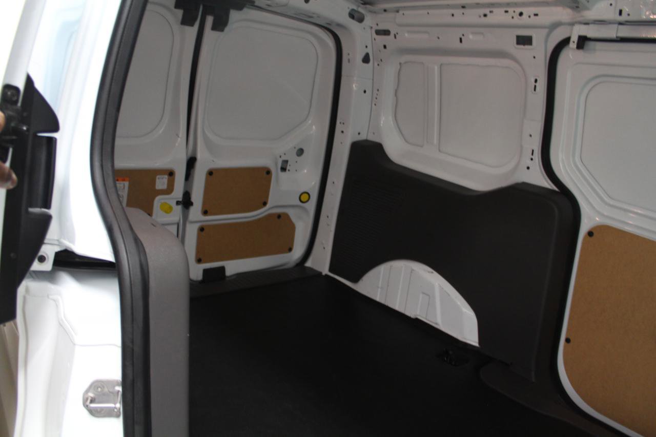 Used 2022 Ford Transit Connect XL image 24