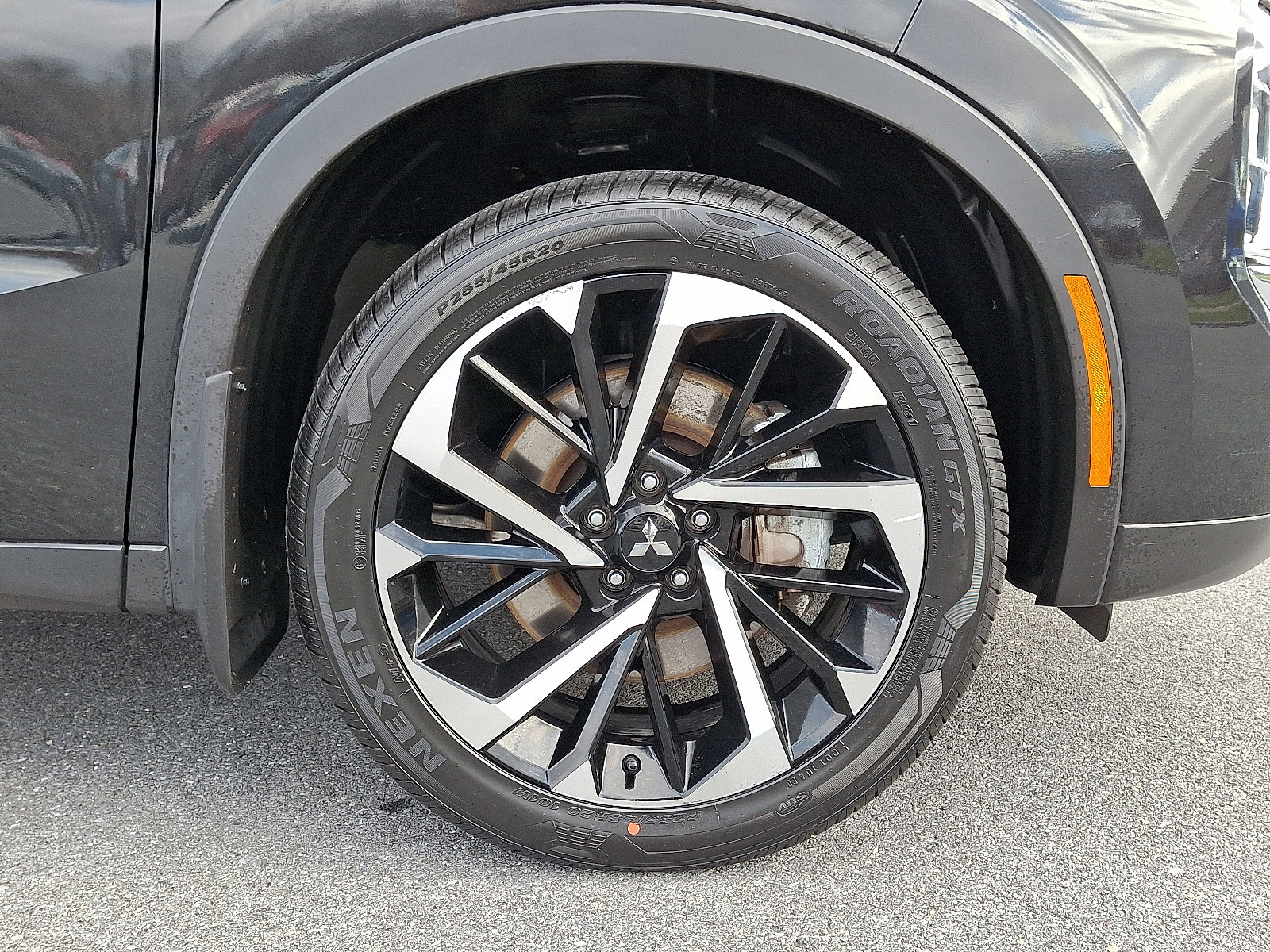 Used 2022 Mitsubishi Outlander SE image 10