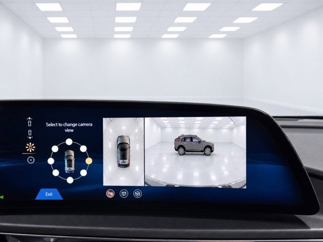 Used 2024 Cadillac Lyriq Tech w/ Driver Assist Package AWD/4WD image 25