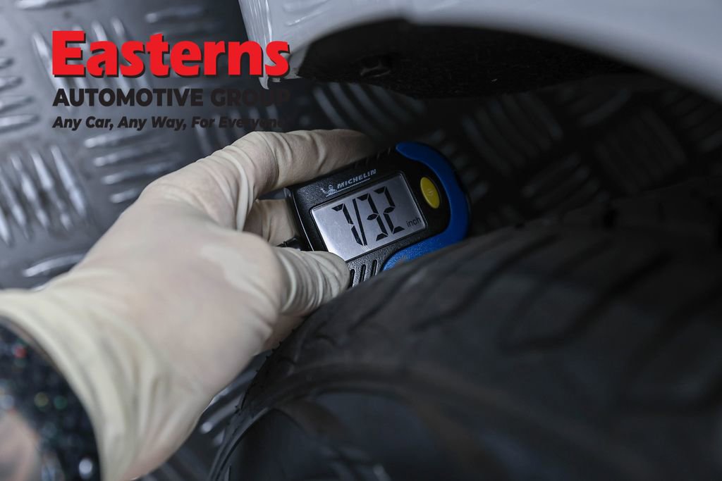 Used 2025 Toyota Camry SE w/ Convenience Package FWD image 27