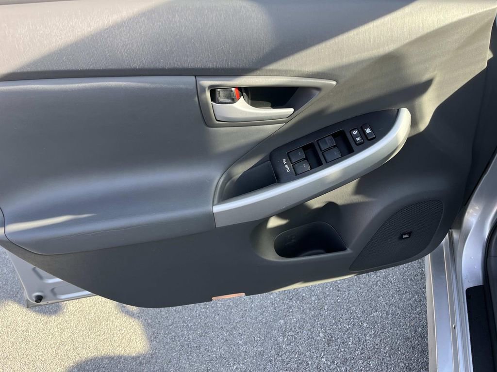 Used 2010 Toyota Prius Two image 27