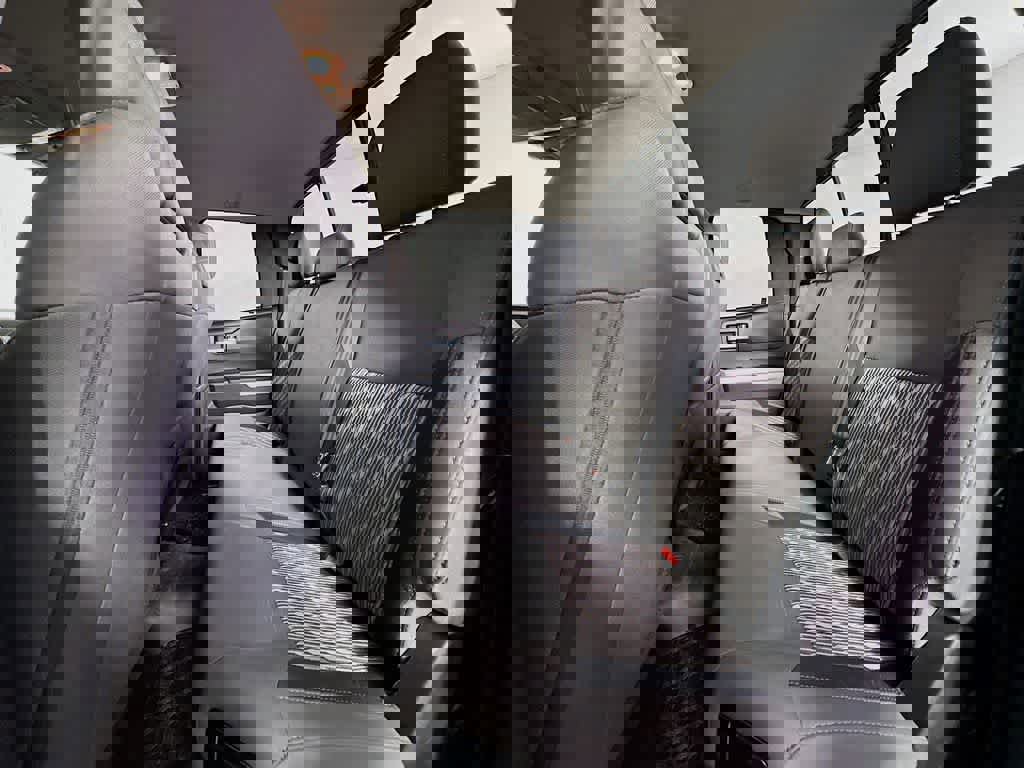 Used 2020 Toyota Tundra image 12