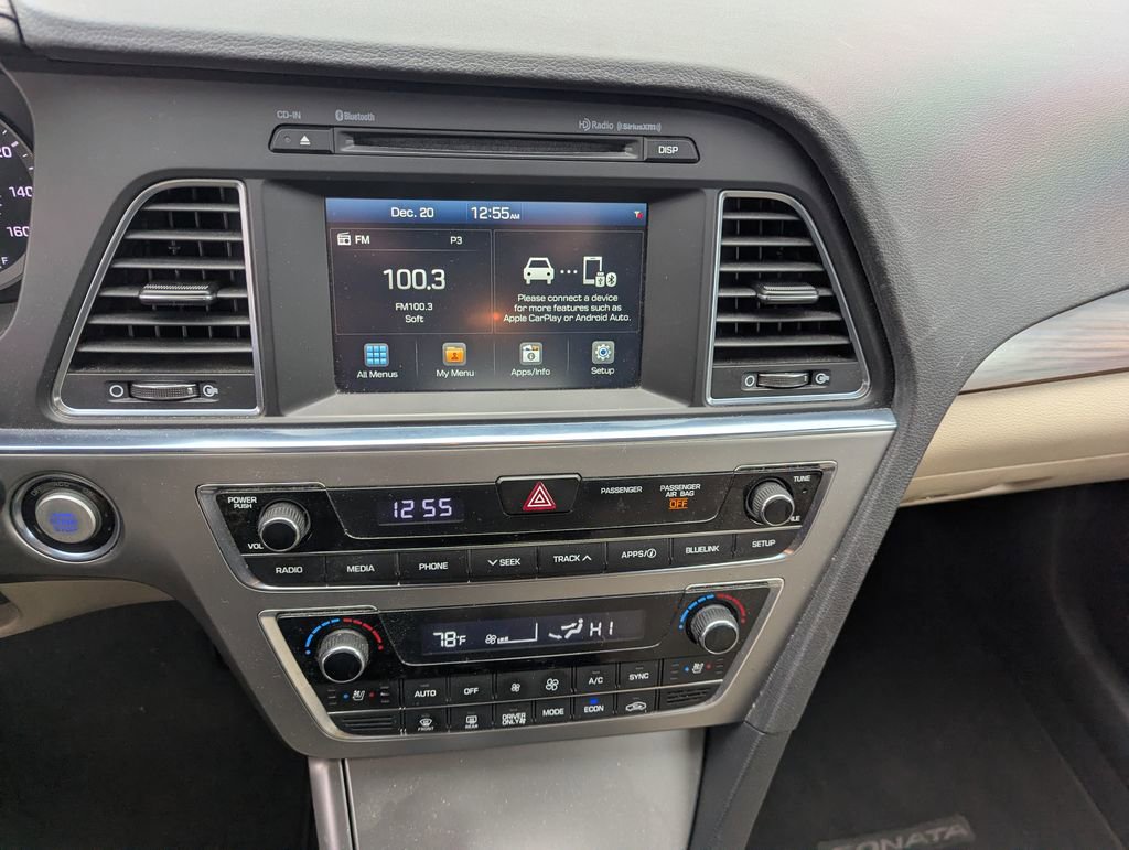Used 2017 Hyundai Sonata Limited FWD image 16