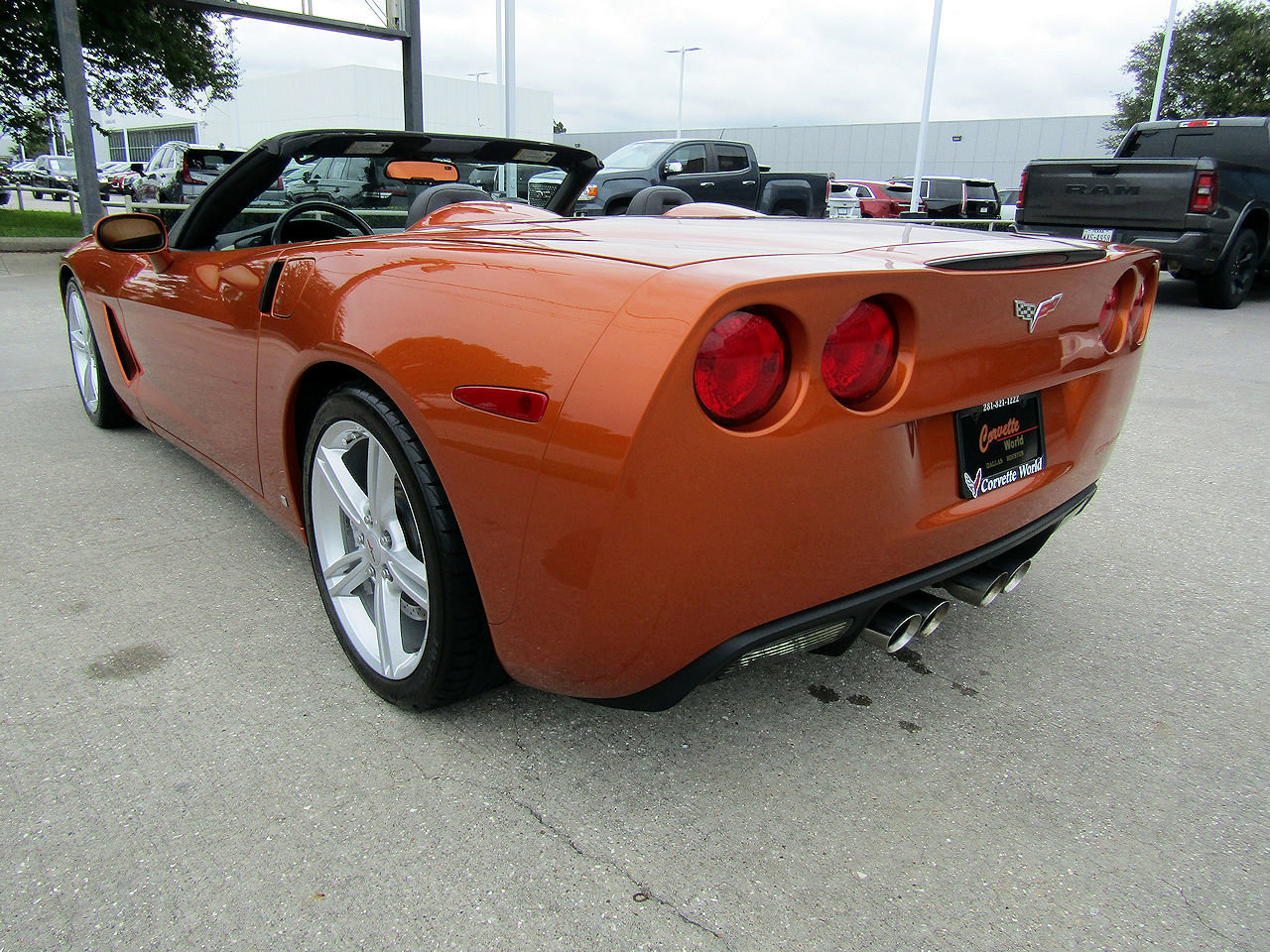 Used 2008 Chevrolet Corvette Convertible w/ Preferred Equipment Group RWD image 7