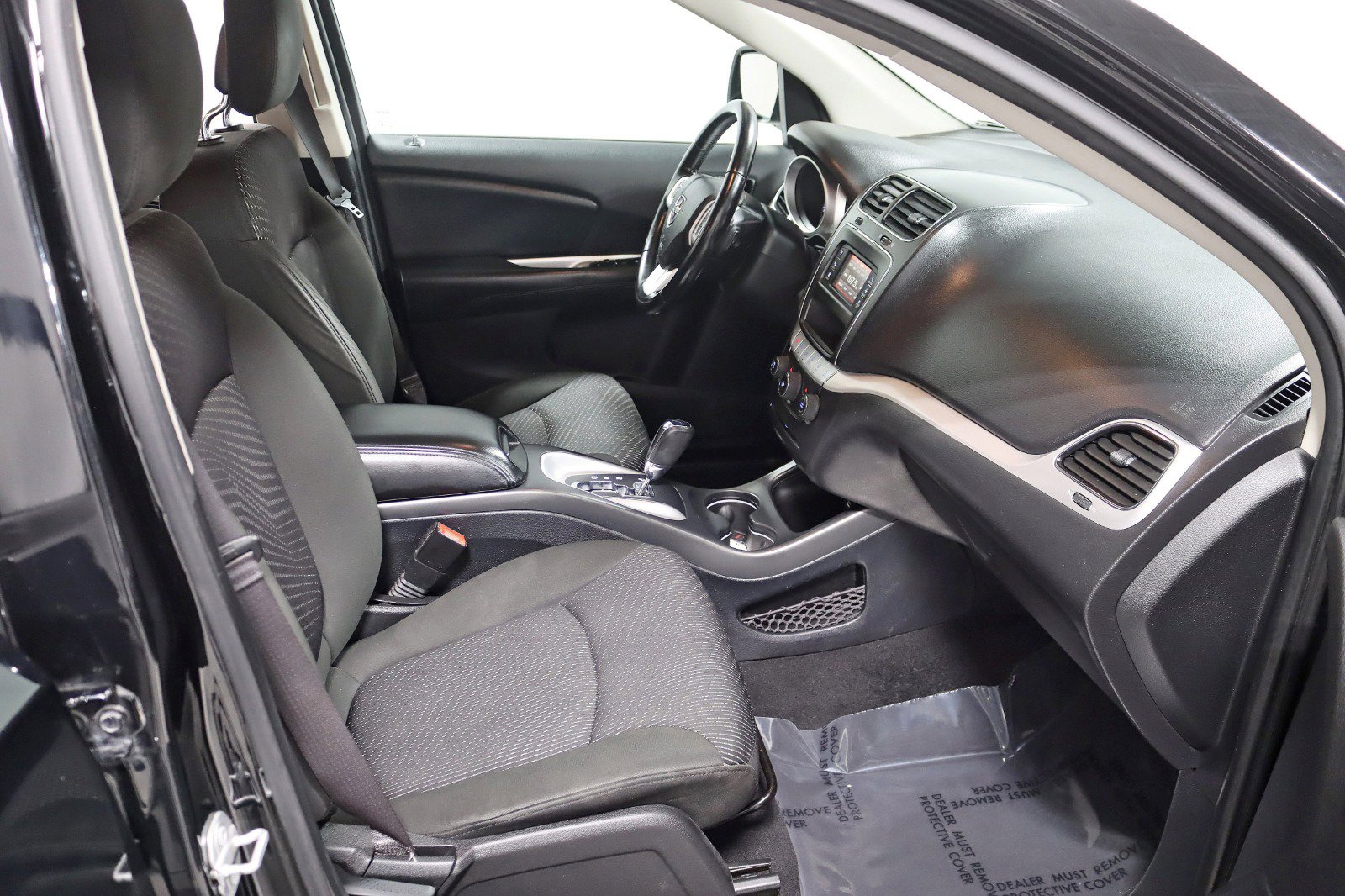 Used 2020 Dodge Journey SE w/ SE Popular Equipment Group image 28