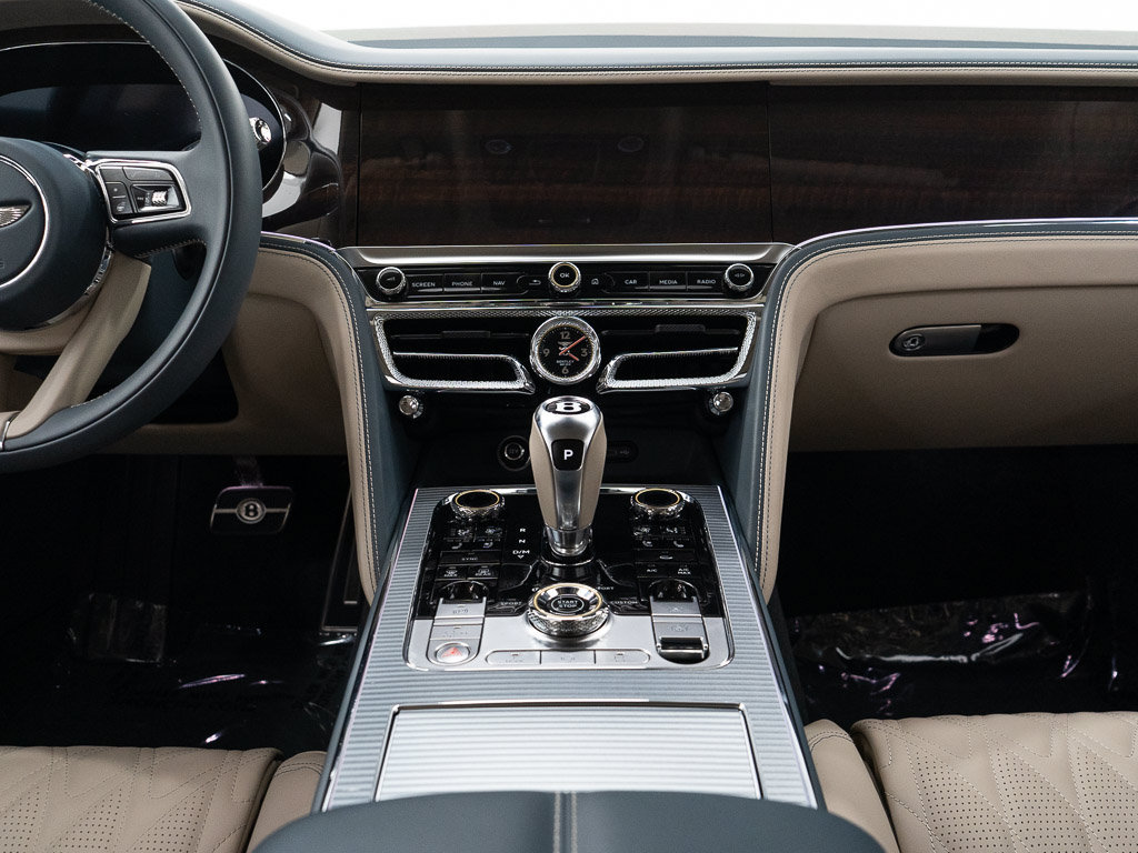 Certified 2026 Bentley Flying Spur Azure AWD/4WD image 28