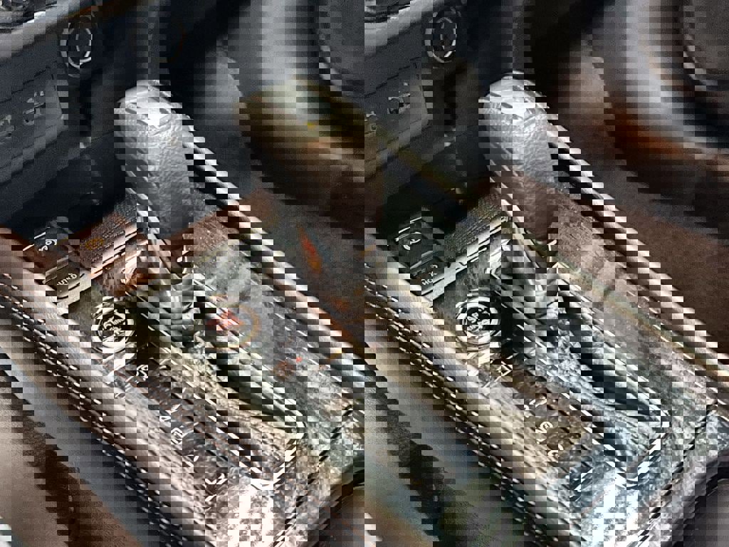 Used 2023 Nissan Kicks SR w/ SR Premium Package image 22