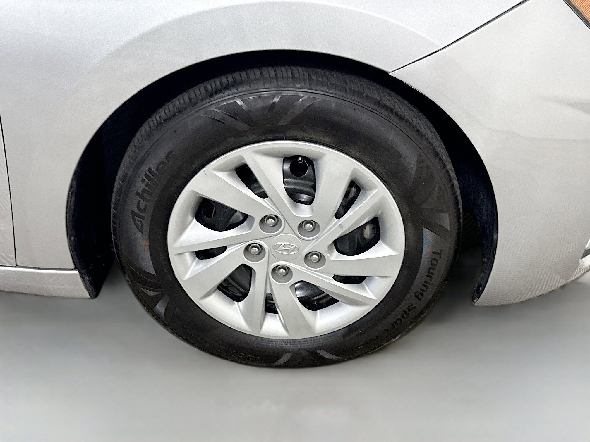 Used 2020 Hyundai Elantra SE w/ Cargo Package (C1) image 31