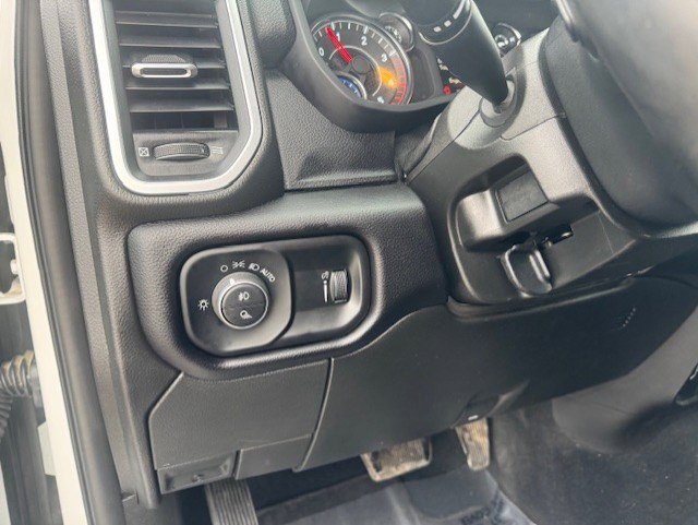 Used 2024 RAM 3500 Big Horn AWD/4WD image 14