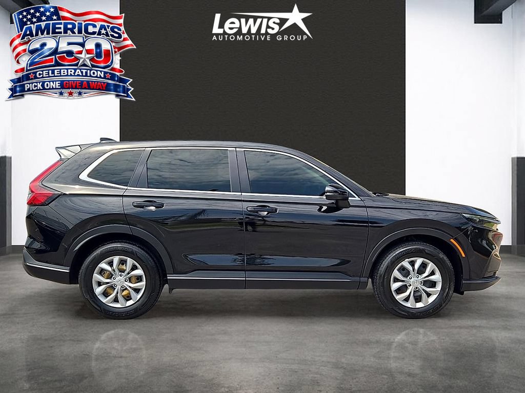 Used 2023 Honda CR-V LX image 5