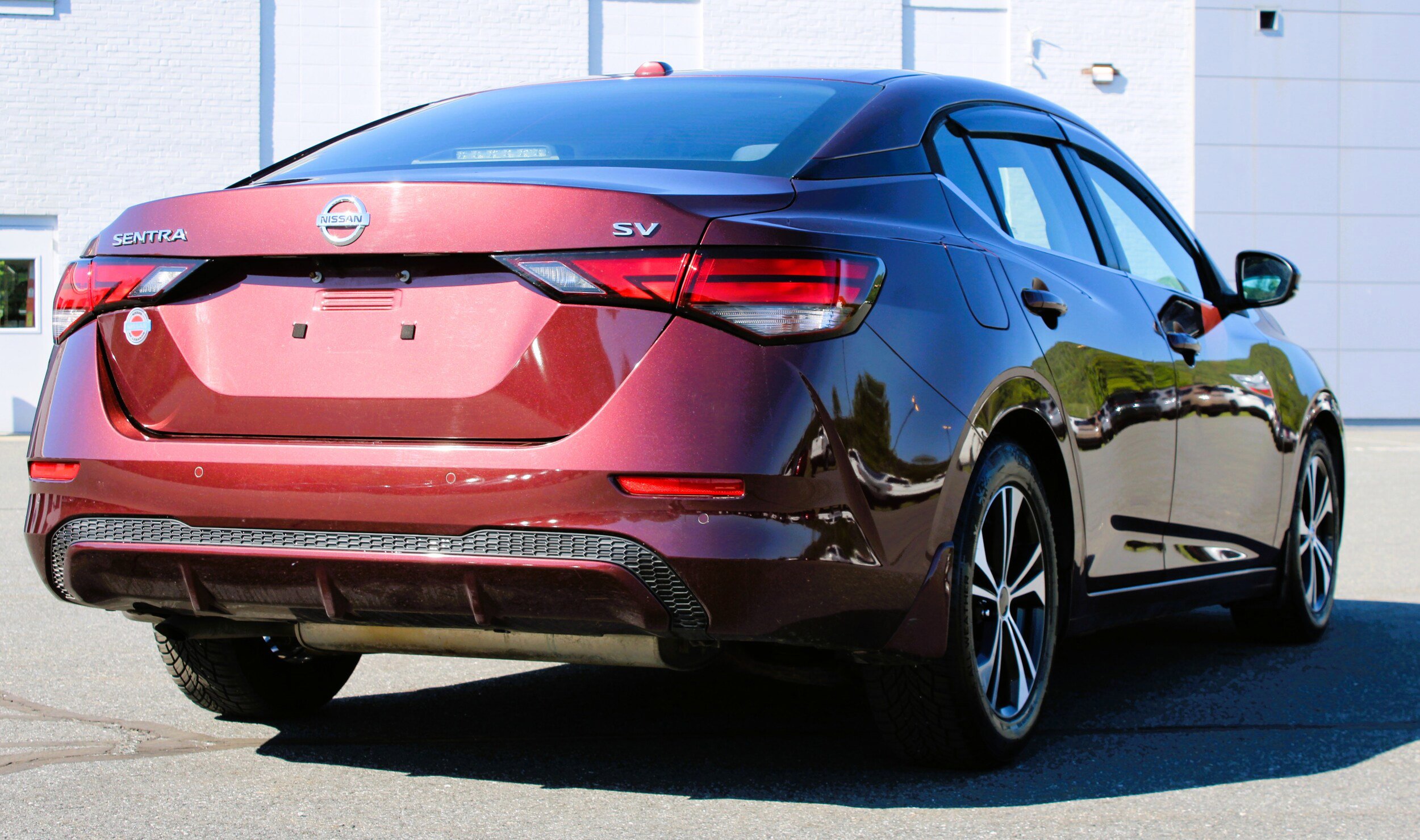 Used 2020 Nissan Sentra SV w/ Electronics Package FWD image 8