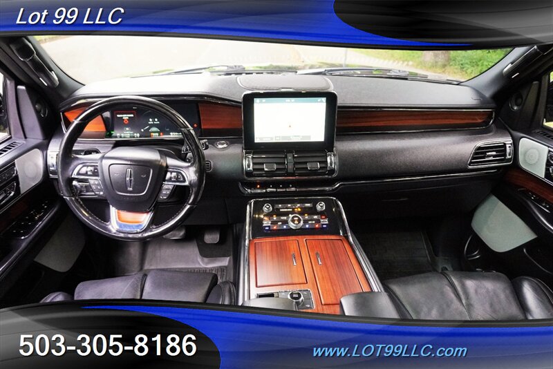 Used 2018 Lincoln Navigator L Reserve w/ Technology Package AWD/4WD image 2