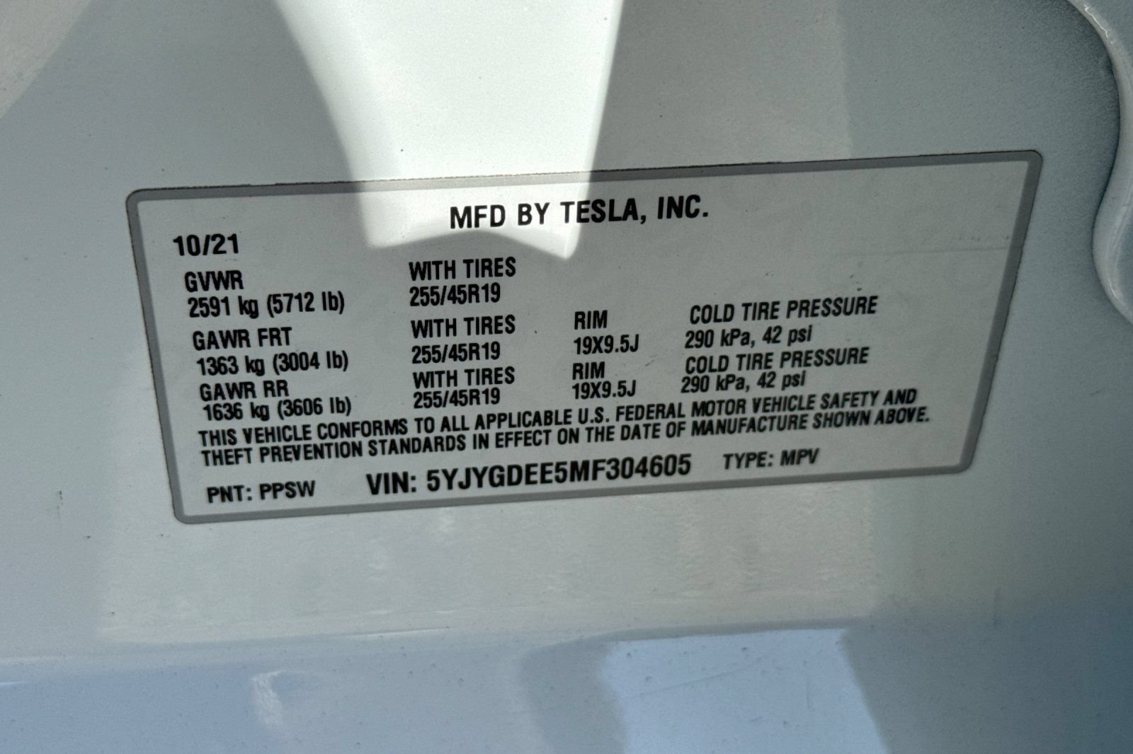 Used 2021 Tesla Model Y Long Range AWD/4WD image 29