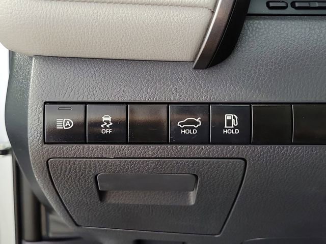 Used 2023 Toyota Camry LE FWD image 23
