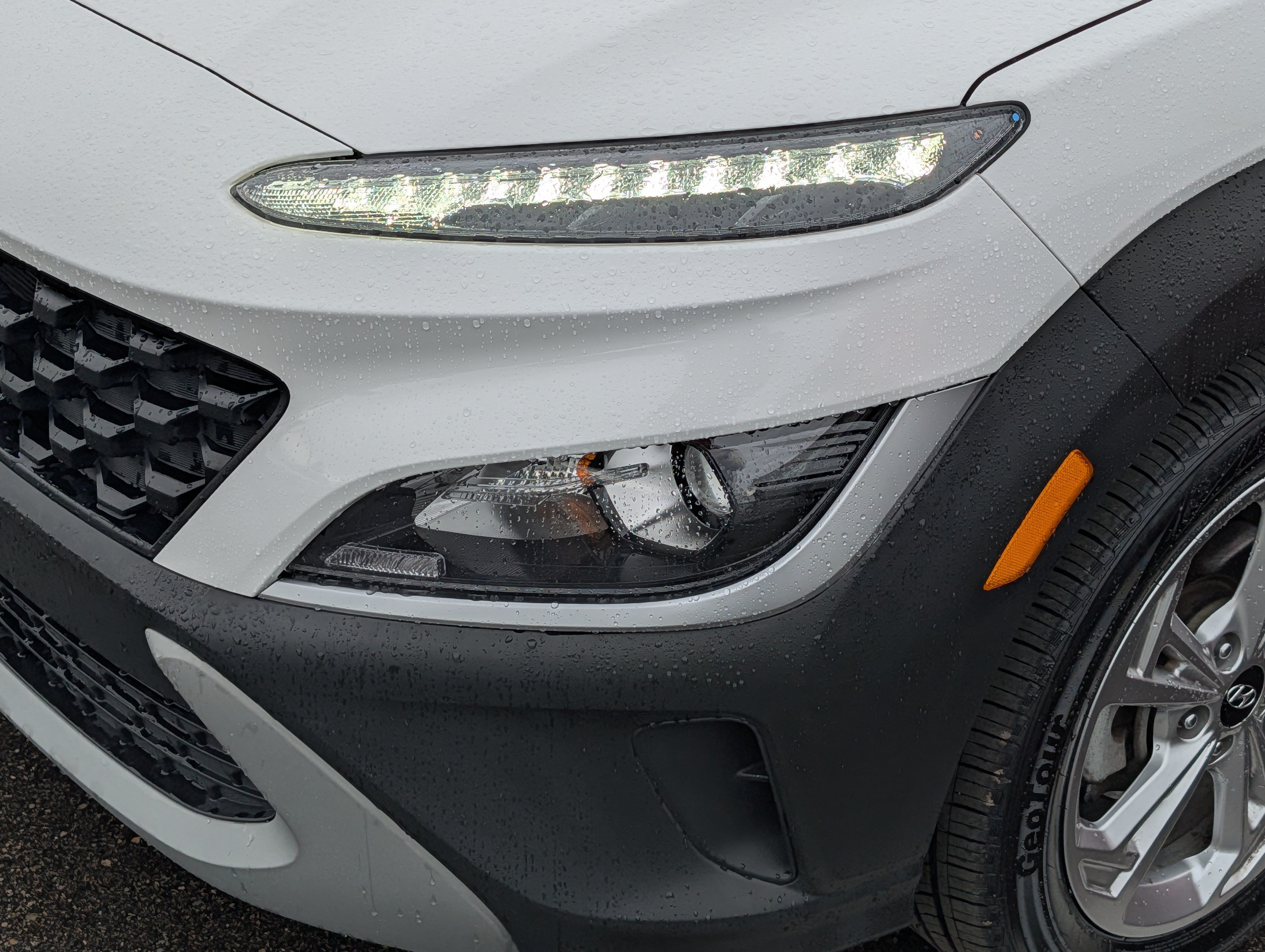 Certified 2022 Hyundai Kona SEL FWD image 16