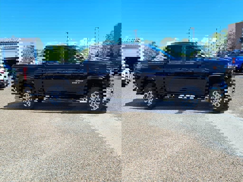 New 2025 Chevrolet Silverado 2500 LT w/ Safety Package image 5