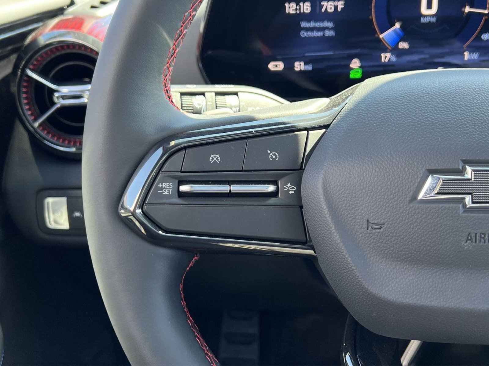 New 2025 Chevrolet Blazer EV RS image 27