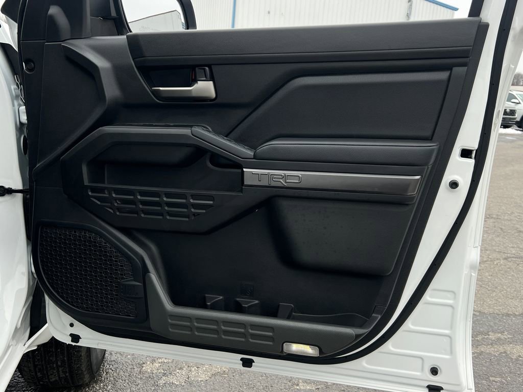 Used 2024 Toyota Tacoma TRD Sport image 12