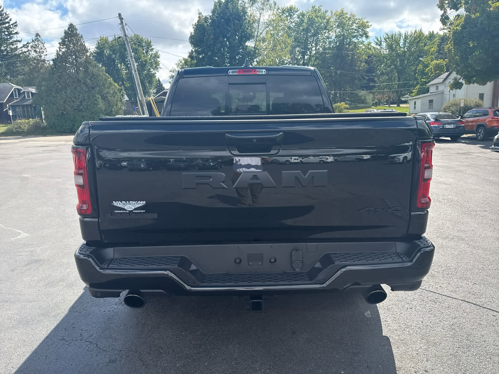 Used 2025 RAM 1500 Laramie w/ Night Edition image 4