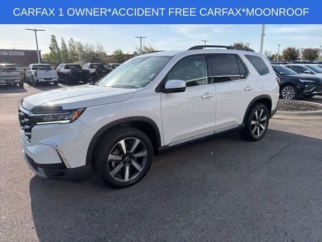 Used 2023 Honda Pilot Touring image 7