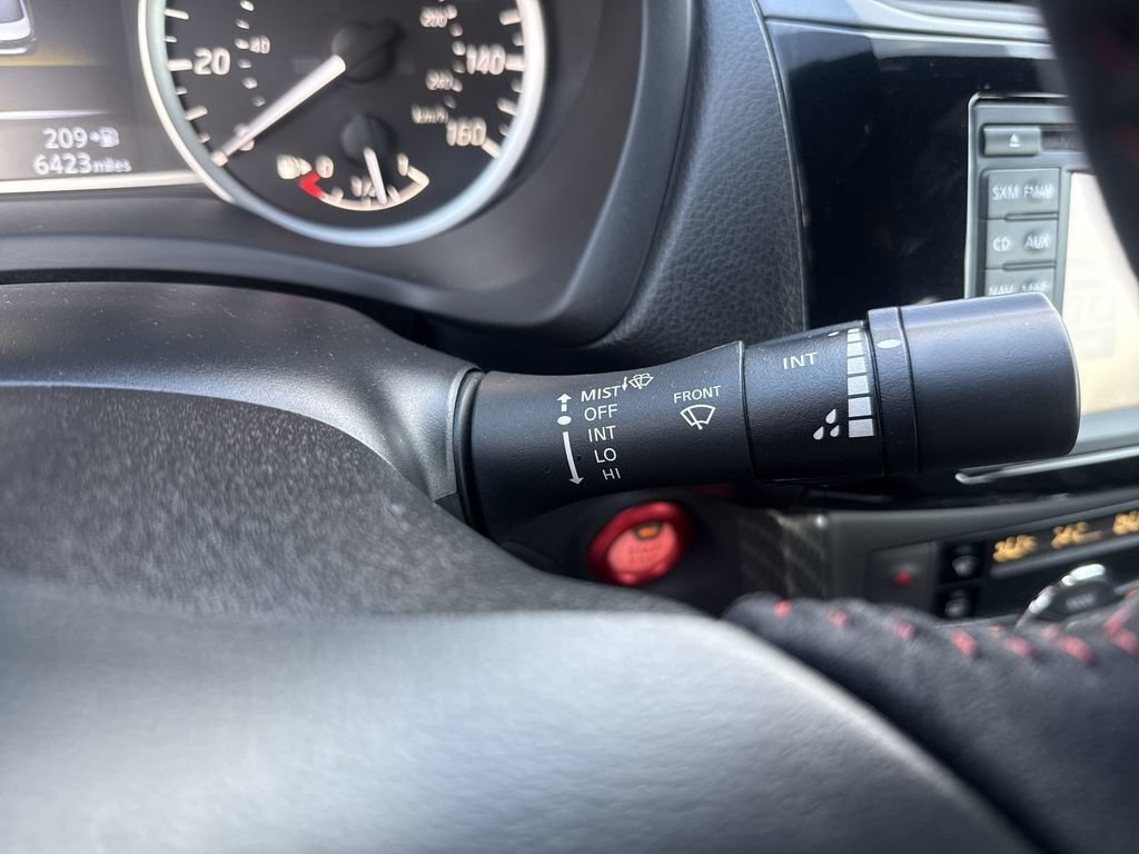 Used 2018 Nissan Sentra NISMO FWD image 19