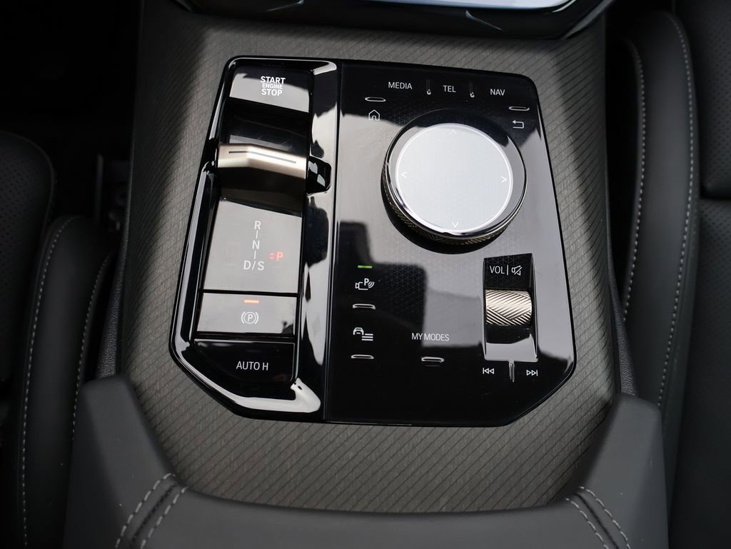 Used 2025 BMW X3 xDrive30i image 31