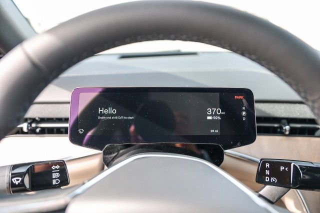 New 2025 Volvo EX90 Plus image 25