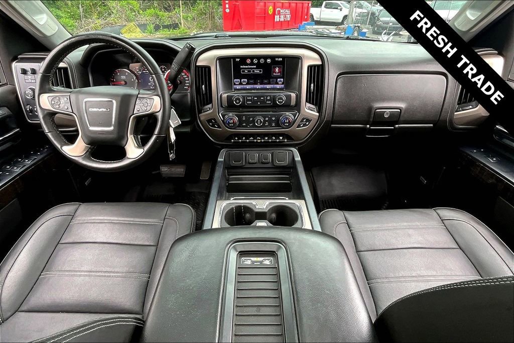 Used 2016 GMC Sierra 2500 Denali w/ Duramax Plus Package AWD/4WD image 8