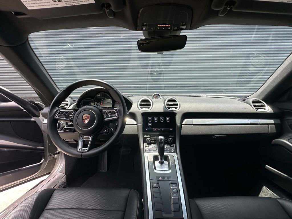 Certified 2025 Porsche 718 Cayman RWD image 6