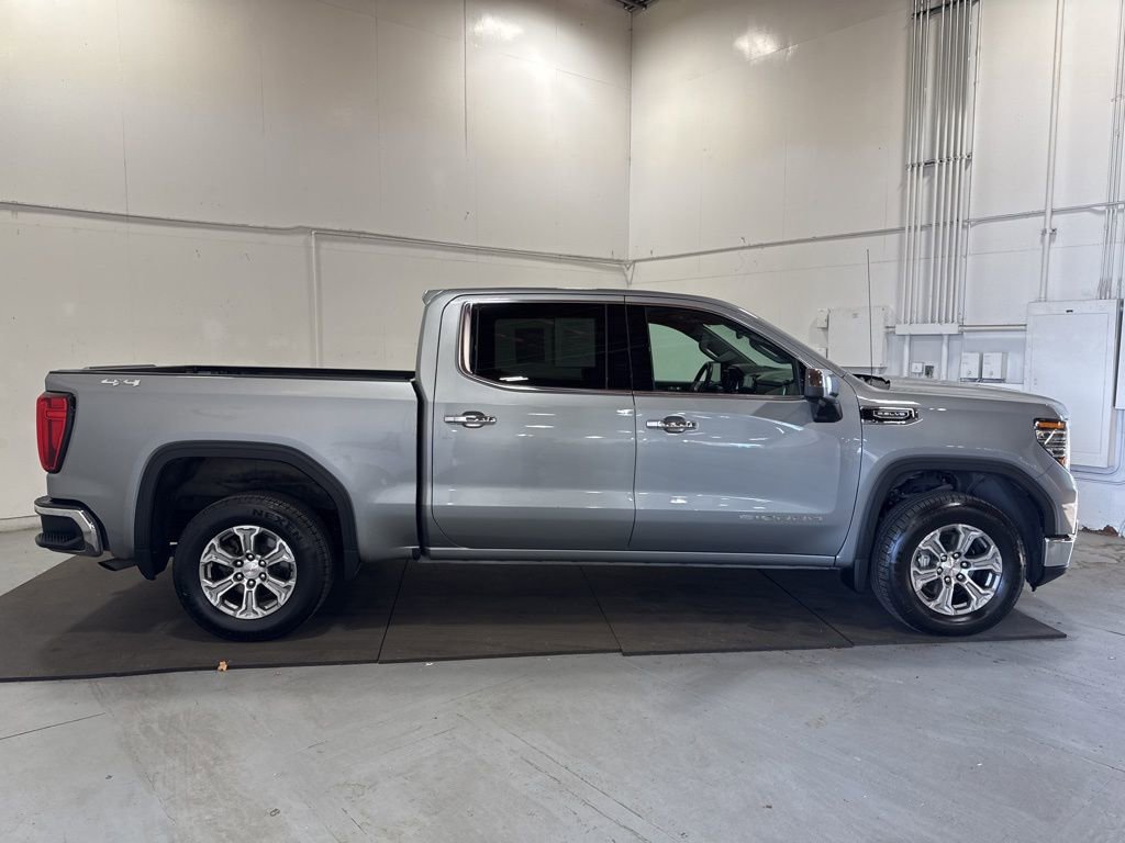 Certified 2024 GMC Sierra 1500 SLT image 9