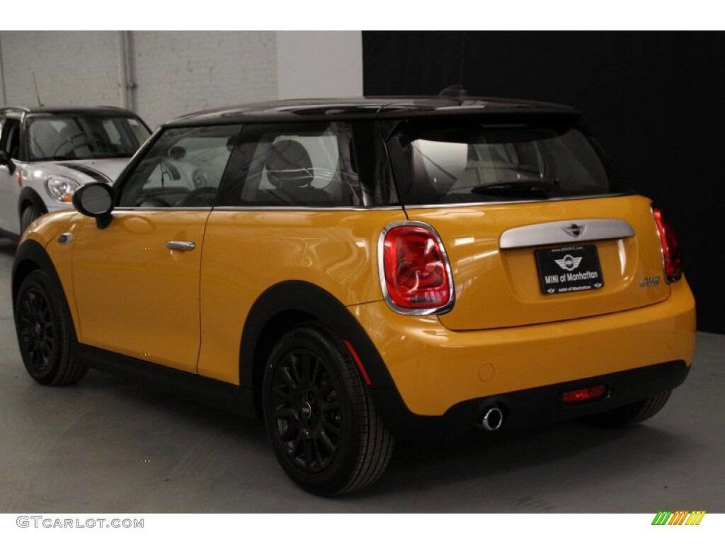 Used 2014 MINI Cooper 2-Door Hardtop image 4