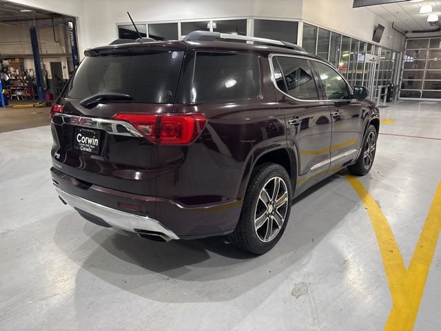 Used 2017 GMC Acadia Denali w/ Technology Package FWD image 6
