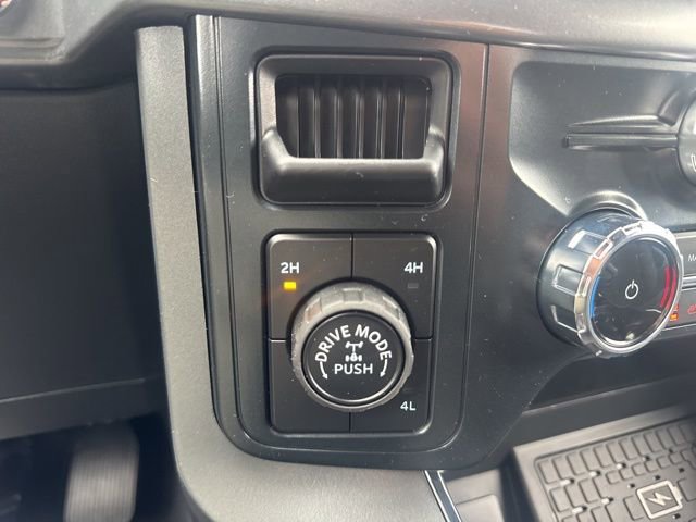 New 2025 Ford F150 XLT w/ Equipment Group 302A MID image 36