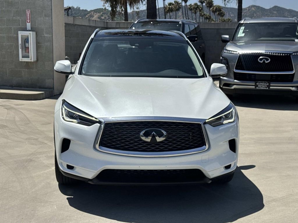 Certified 2025 INFINITI QX50 Luxe AWD/4WD image 2