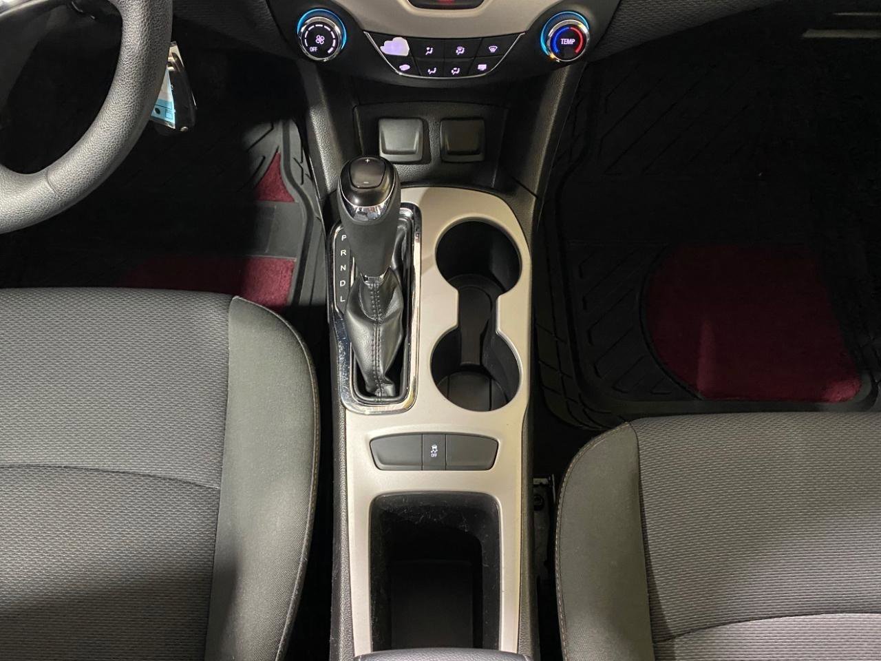 Used 2018 Chevrolet Cruze LS FWD image 15