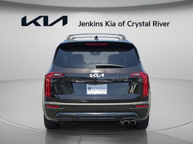 Certified 2022 Kia Telluride EX w/ EX Premium Package AWD/4WD image 8