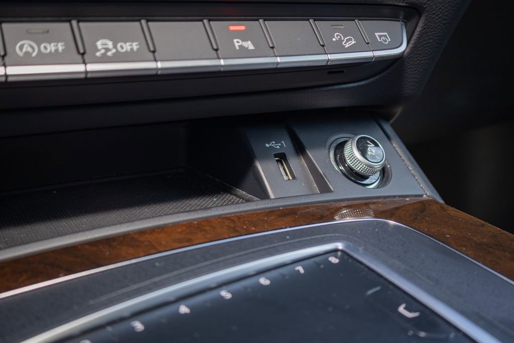 Used 2018 Audi Q5 2.0T Premium Plus image 22