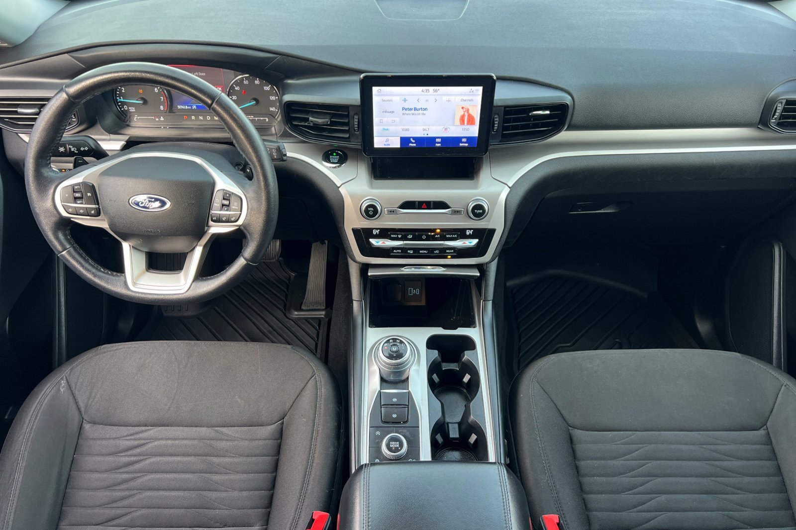 Used 2020 Ford Explorer XLT w/ Class III Trailer Tow Package image 10