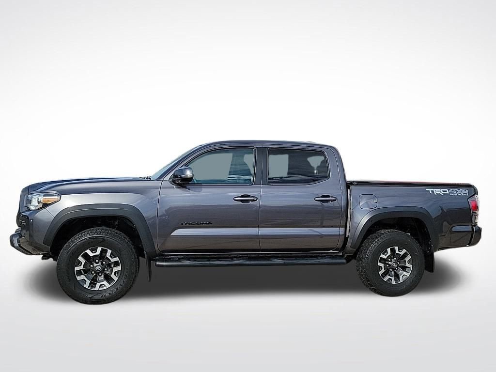 Used 2021 Toyota Tacoma TRD Off-Road image 2