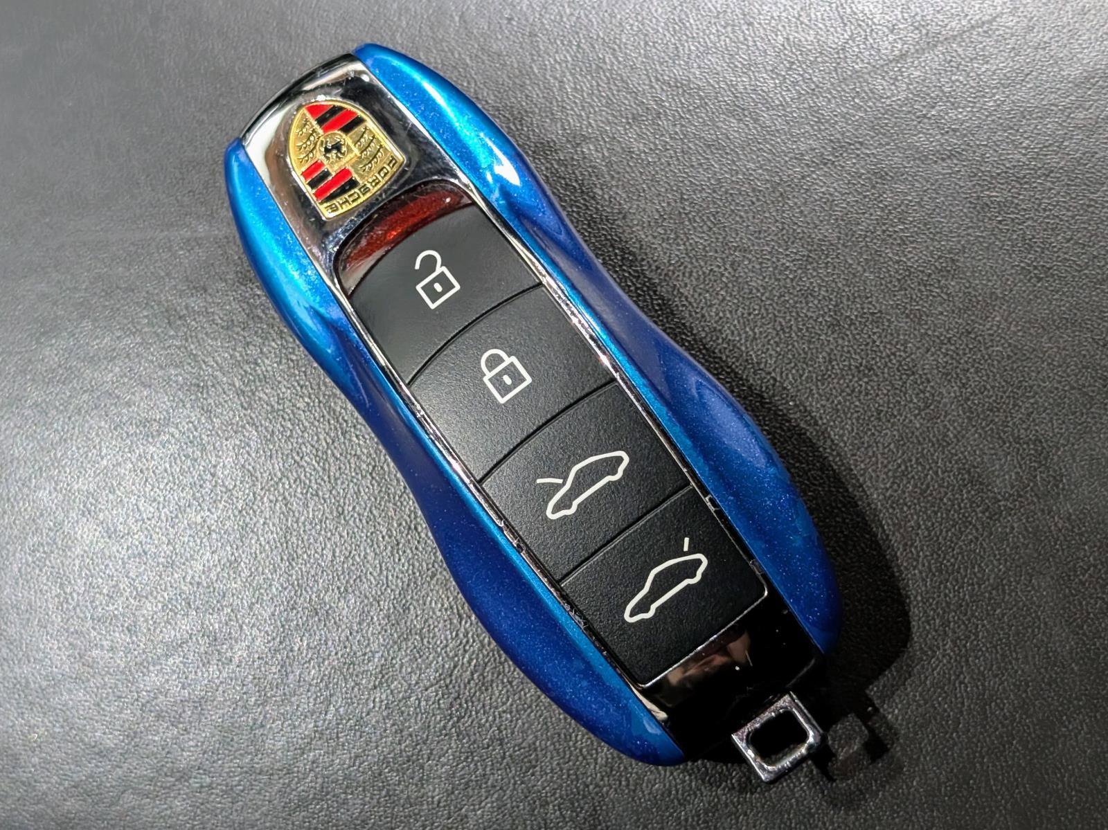 Used 2018 Porsche 718 Cayman S image 34