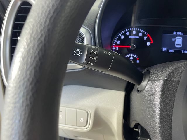 Certified 2021 Kia Soul LX FWD image 12